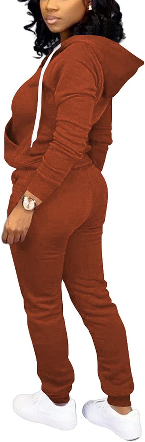 Damen Jogginganzug, braun, Kapuzenpullover und Jogginghose, Freizeitmode, bequem, sportlich.