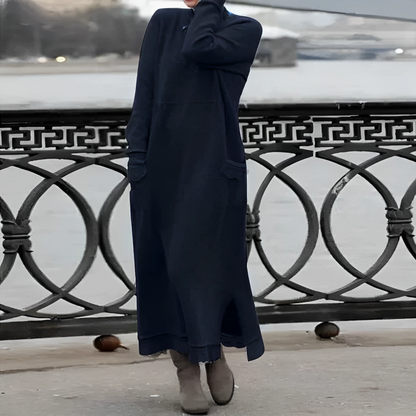 Dunkelblaues Maxikleid aus Wolle, langärmelig, elegant, Damenmode, Herbstkleidung.