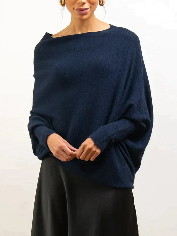 Damen Pullover, dunkelblau, Oversize, weicher Stoff, elegantes Design, Herbstmode.