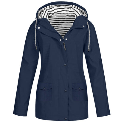 Damen Regenjacke blau, wasserdicht, Kapuze, gestreiftes Innenfutter, Outdoor-Bekleidung.