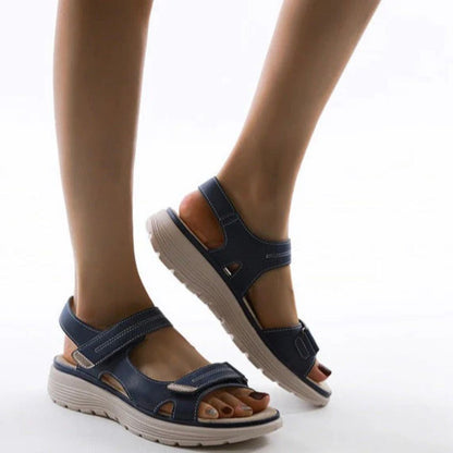 Damen Sandalen, dunkelblau, Klettverschluss, bequem, rutschfeste Sohle, Sommermode.