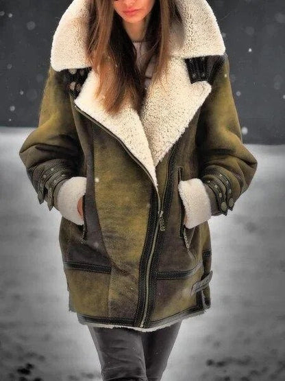 Damen Winterjacke, olivgrün, Lammfell, Reißverschluss, warm, modisch, Outdoor-Bekleidung.