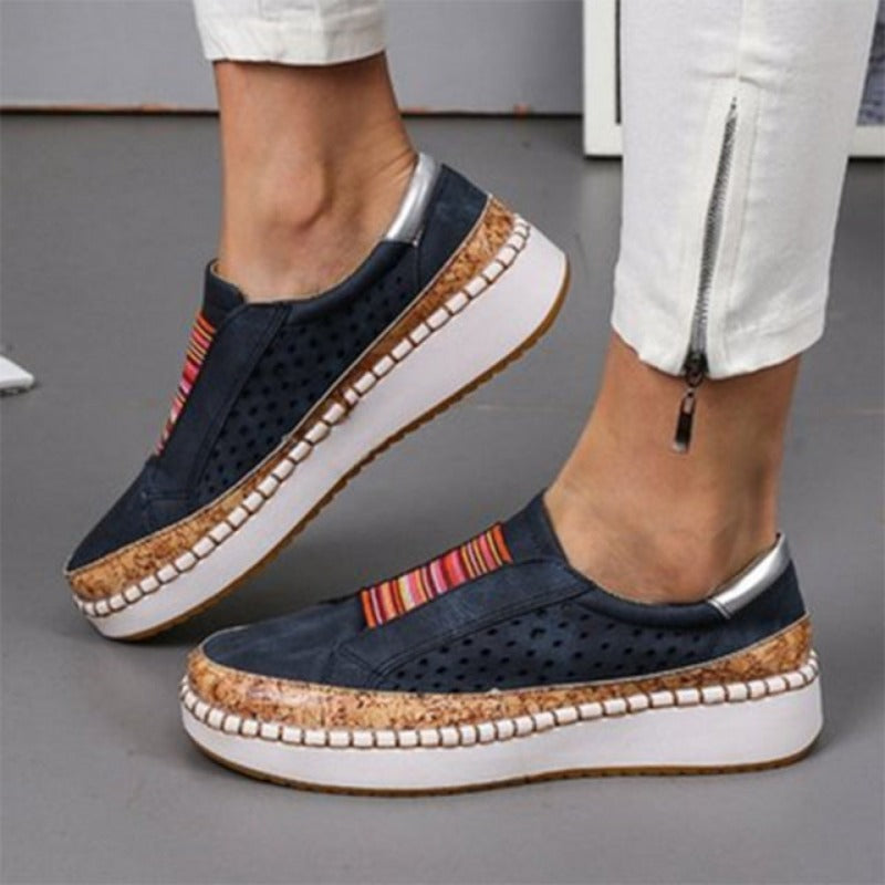 Damen Sneaker, blau, Plateau, Korksohle, gestreifte Details, modisch, bequem, Freizeitschuh.