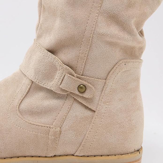 Beige Wildlederstiefel mit Schnalle, Damenmode, Herbst-Winter, rutschfeste Sohle.