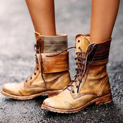 Braune Lederstiefel für Damen, Vintage-Design, Schnürung, robust, modisch, Outdoor-tauglich.