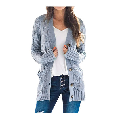 Damen Strickjacke grau, Zopfmuster, Knöpfe, V-Ausschnitt, lässig, modisch, Herbstmode.