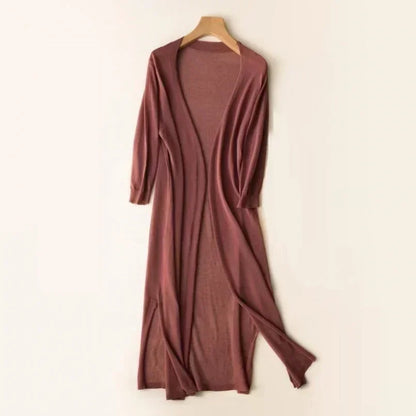 Langer brauner Damenstrickmantel, Sommermode, UV-Schutz, eleganter Cardigan.