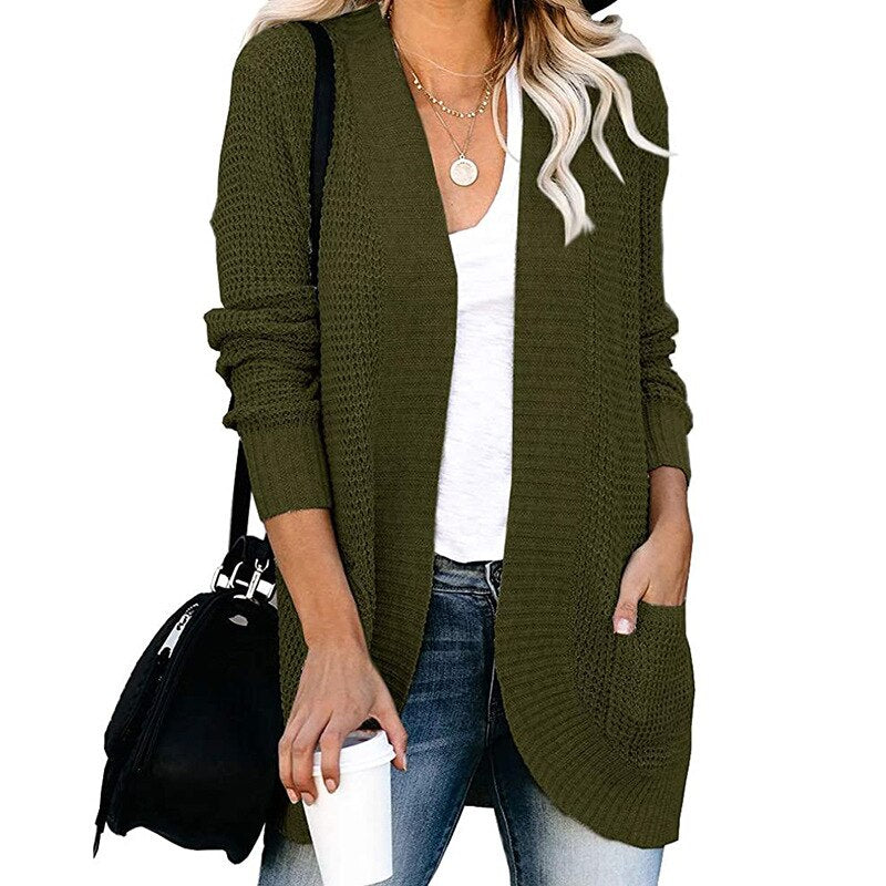 Damen Strickjacke olivgrün, offener Schnitt, lässig, Herbstmode, mit Taschen, Baumwolle.