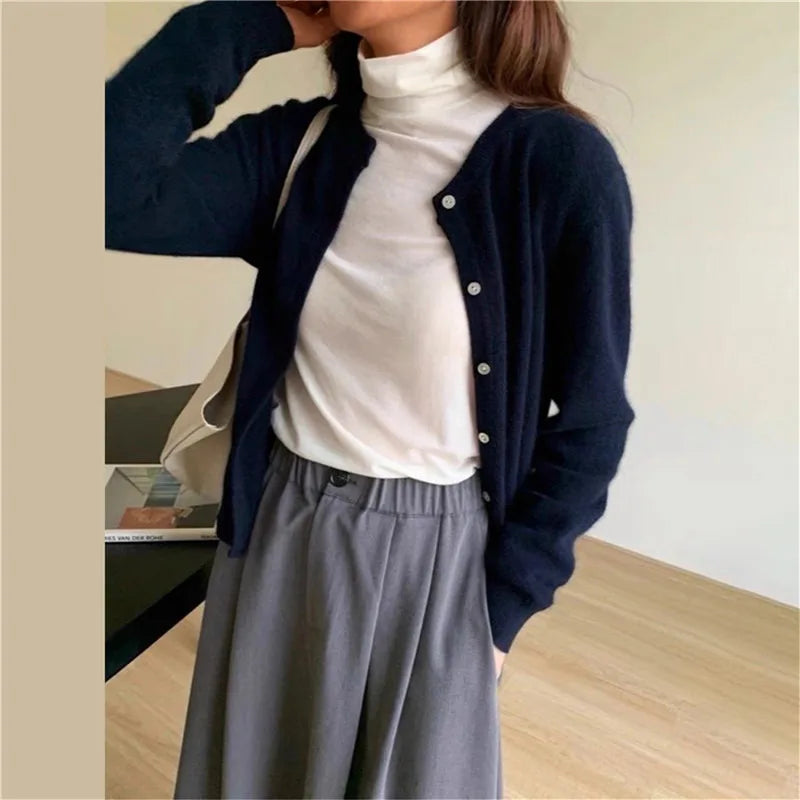 Damen Strickjacke, schwarz, O-Ausschnitt, Langarm, Knöpfe, lässig, Frühling Herbst Mode.