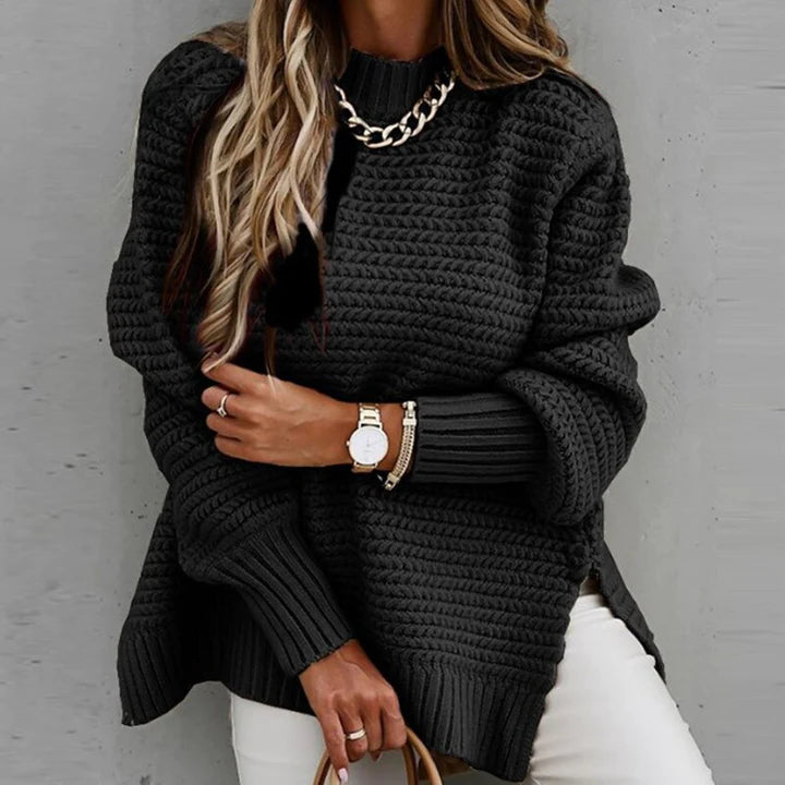 Damen Strickpullover, schwarz, grob gestrickt, modisch, bequem, mit Kette, Herbstmode.