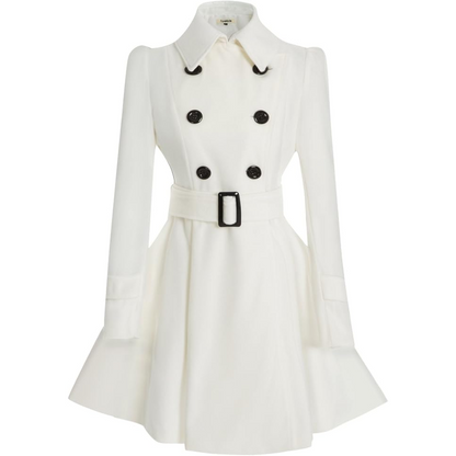 Weißer Damen-Trenchcoat, doppelte Knopfleiste, Gürtel, elegantes Design, Herbstmode.