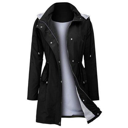 Schwarze Damen-Windjacke mit Kapuze, gestreiftes Innenfutter, wasserabweisend, modisch.