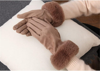 Khaki Damenhandschuhe mit Kunstfellbesatz, warm, elegant, Wintermode Accessoire.
