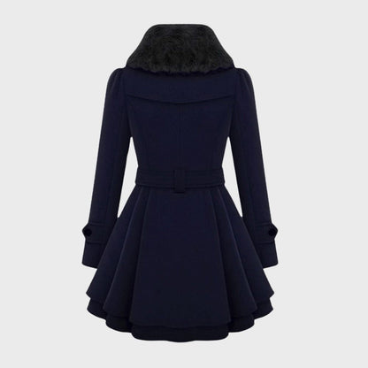 Damen Wintermantel blau, lang, mit Gürtel und Kunstpelzkragen, elegantes Design.