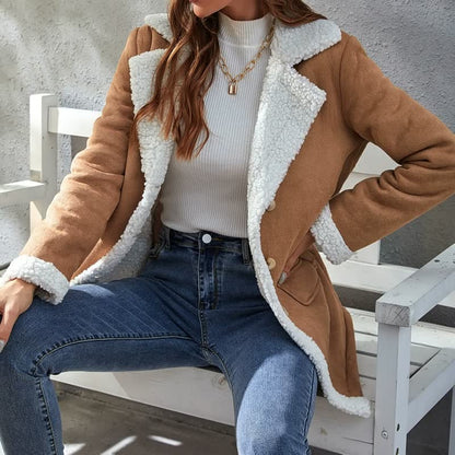 Damen Wintermantel, braun, Lammfellimitat, modisch, warm, elegant, Freizeitkleidung, Herbstmode.