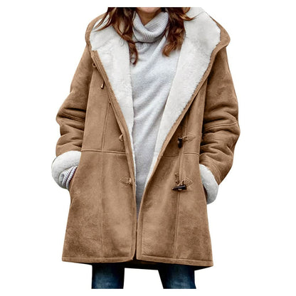 Damen Wintermantel, braun, Lammfell, Kapuze, warm, modisch, elegant, Winterbekleidung.