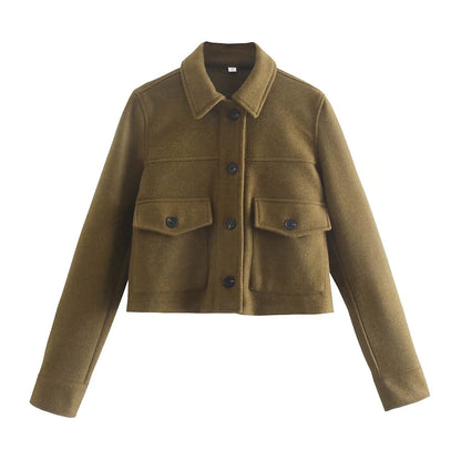 Olivgrüne Damenjacke, Wollmischung, Knopfleiste, Brusttaschen, Herbstmode.