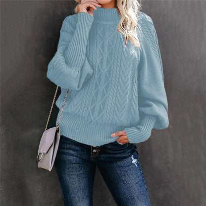 Damenpullover mit hohem Kragen, blau, Strickmuster, modisch, warm, Herbstmode.