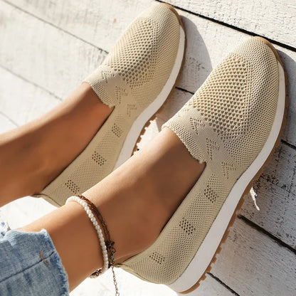 Beige Damen-Sneaker, atmungsaktives Mesh, flach, runde Zehen, lässig, Frühling 2024.