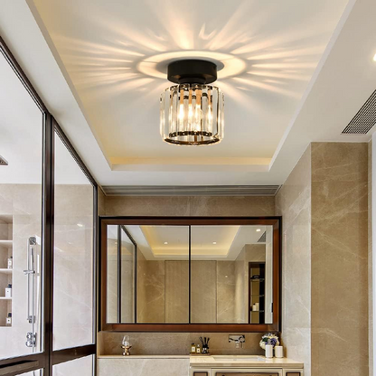 Moderne Deckenleuchte aus Glas im Badezimmer, elegantes Design, energiesparend, stilvolle Beleuchtung.