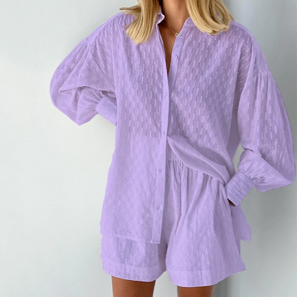 2-delad sommaroutfit med blus och shorts – Isla