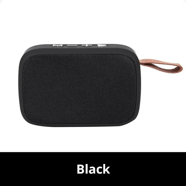 Schwarzer tragbarer Bluetooth-Lautsprecher mit Stoffbezug und Trageschlaufe.