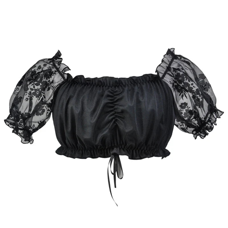Schwarze schulterfreie Bluse mit transparenten Puffärmeln und Blumenmuster.