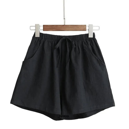 Schwarze Damen-Shorts aus Baumwolle mit elastischem Bund und Taschen, lässige Sommermode.