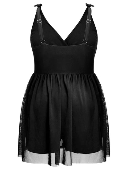 Schwarzes Damenkleid mit V-Ausschnitt, verstellbaren Trägern, aus Chiffon und Baumwolle.