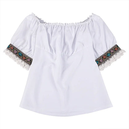 Weiße schulterfreie Bluse mit Stickerei und Spitzenärmeln, Damenmode, Sommerkleidung.