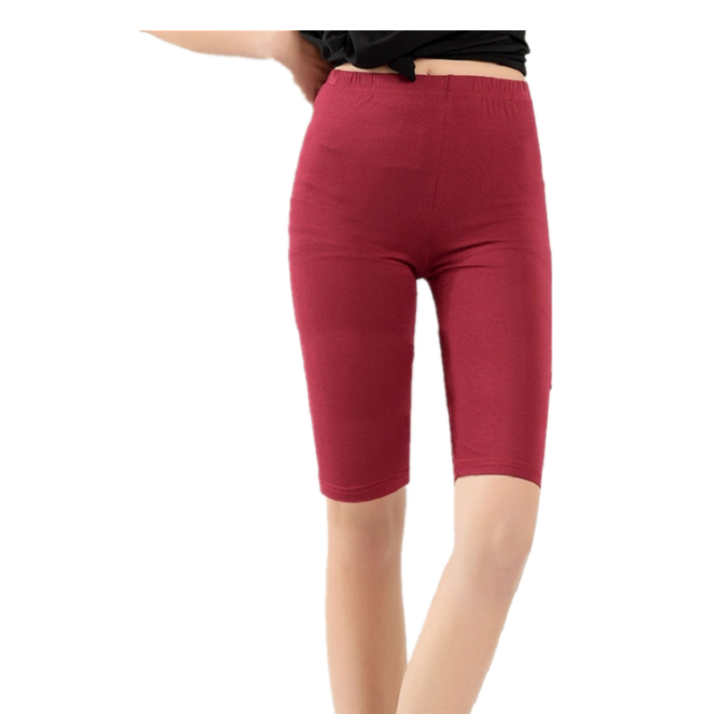 Rote Damen-Radlerhose, knielang, elastisch, bequem, ideal für Sport und Freizeit.