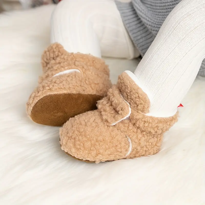 Barntoffelsockor i teddytyg – SnugglePaws