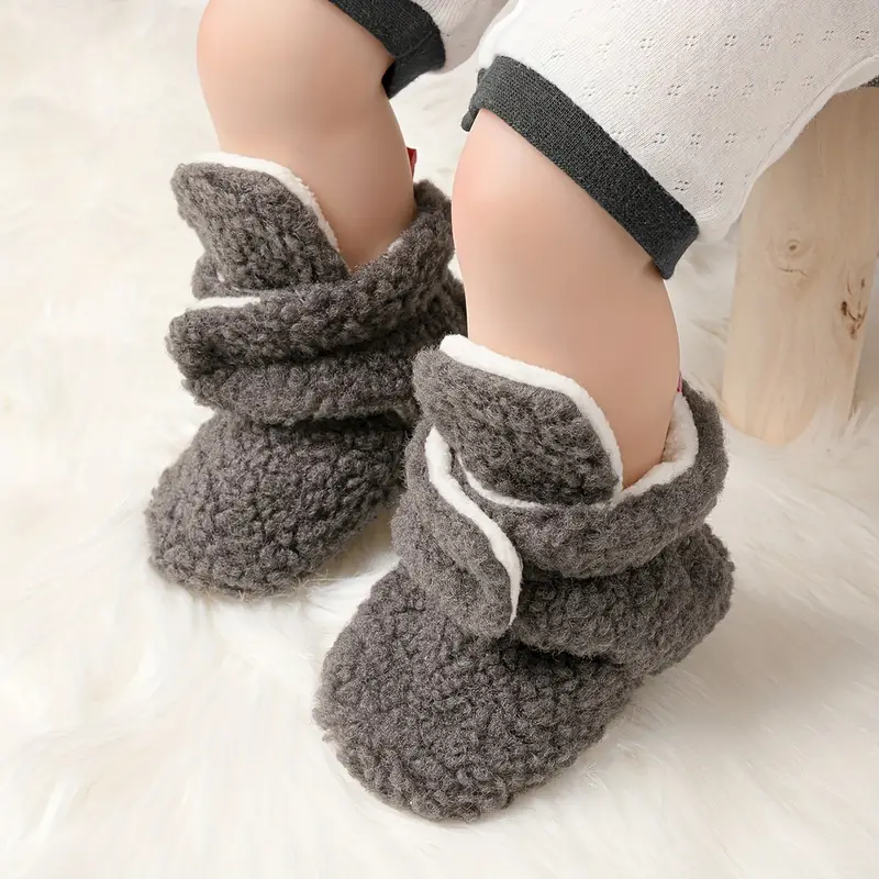 Barntoffelsockor i teddytyg – SnugglePaws