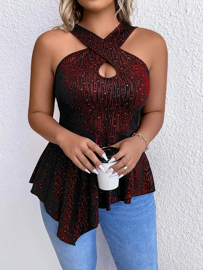 Frau in schwarzem, ärmellosem Top mit rotem Muster, hält weißen Becher, trägt blaue Jeans.
