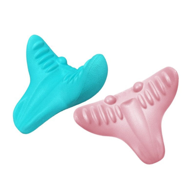 Zwei Nackenmassagegeräte aus Kunststoff, türkis und rosa, ergonomisch geformt.
