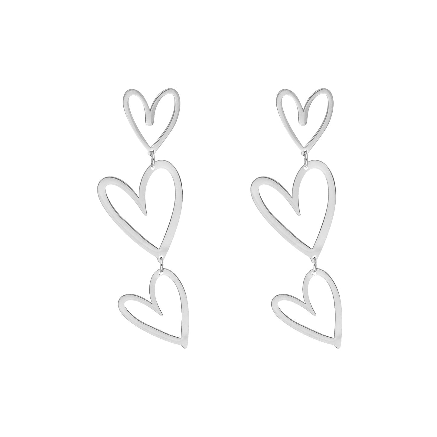 Silberne Ohrringe mit drei offenen Herzanhängern, modisches Schmuckdesign.