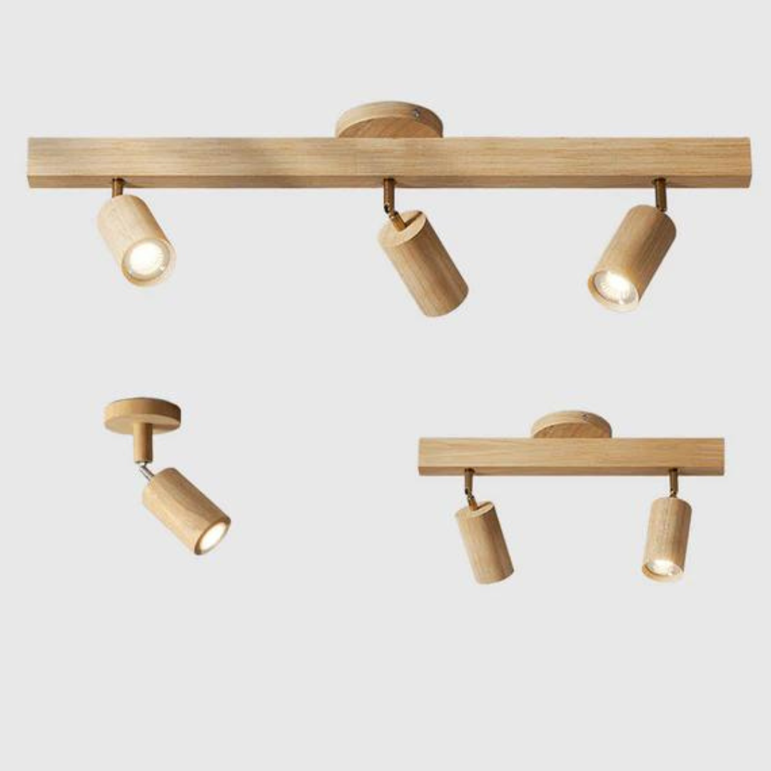 Deckenleuchte aus Holz mit drei verstellbaren LED-Spots, modernes Design, energiesparend.