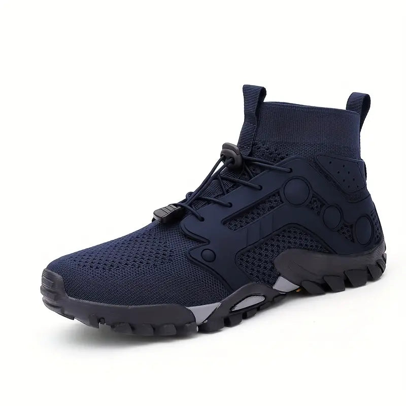 Dunkelblauer Herren-Sneaker, atmungsaktiv, rutschfest, ideal für Outdoor-Aktivitäten.