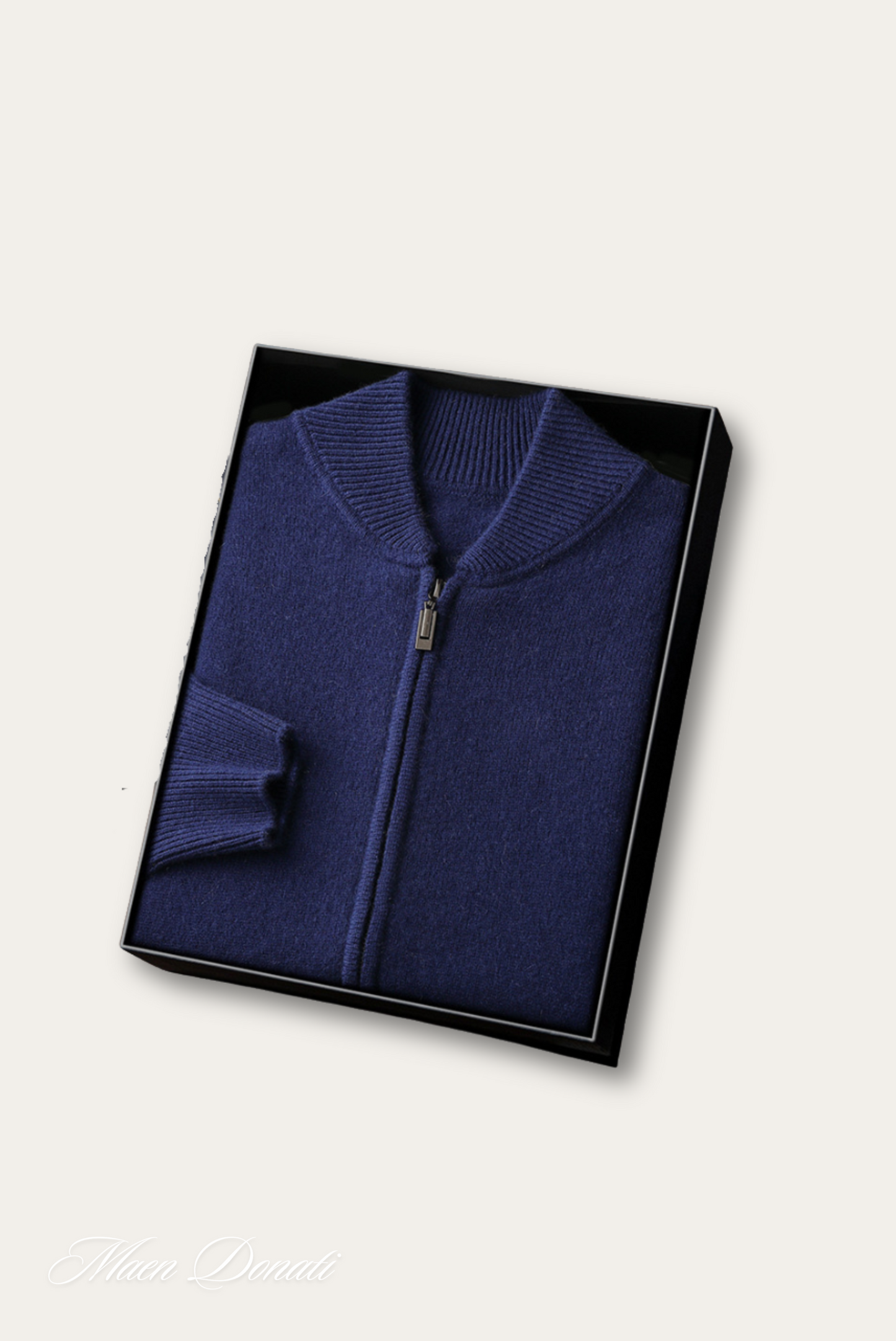 Dunkelblauer Kaschmir-Cardigan mit Reißverschluss in Geschenkbox, luxuriöse Herrenmode.