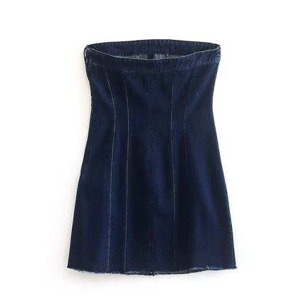 Dunkelblaues Jeanskleid, ärmellos, Damenmode, elegantes Design, Freizeitkleidung.