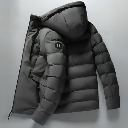 Dunkelgraue Daunenjacke mit Kapuze, Wintermantel, warm, stilvoll, Herrenmode.