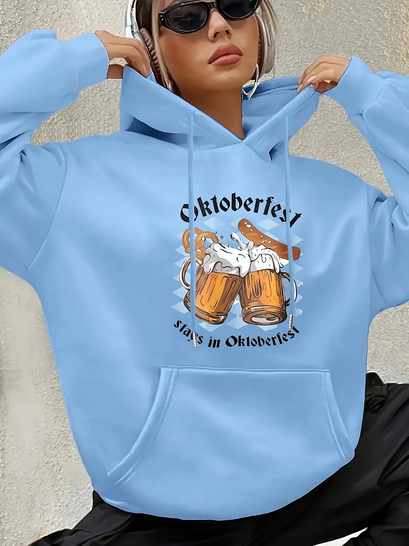Stilig damhoodie – Clara Oktoberfest 2026