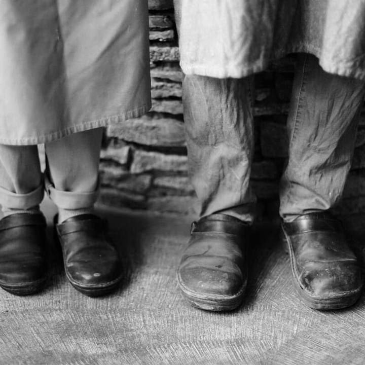 Höstliga lyxiga skinnslippers för män – Elias
