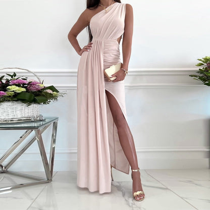 Elegantes, einarmiges Abendkleid in Rosa mit hohem Schlitz, ideal für formelle Anlässe.