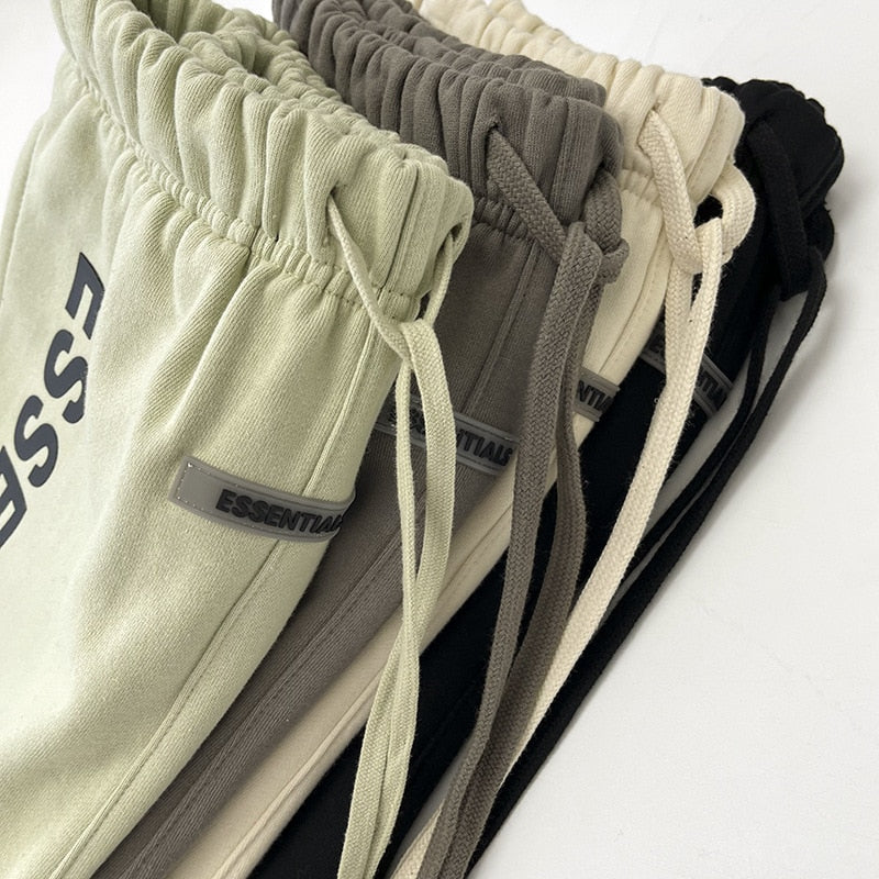 Essentials Jogginghosen, beige, oliv, schwarz, Baumwolle, Kordelzug, Herrenmode, Streetwear.