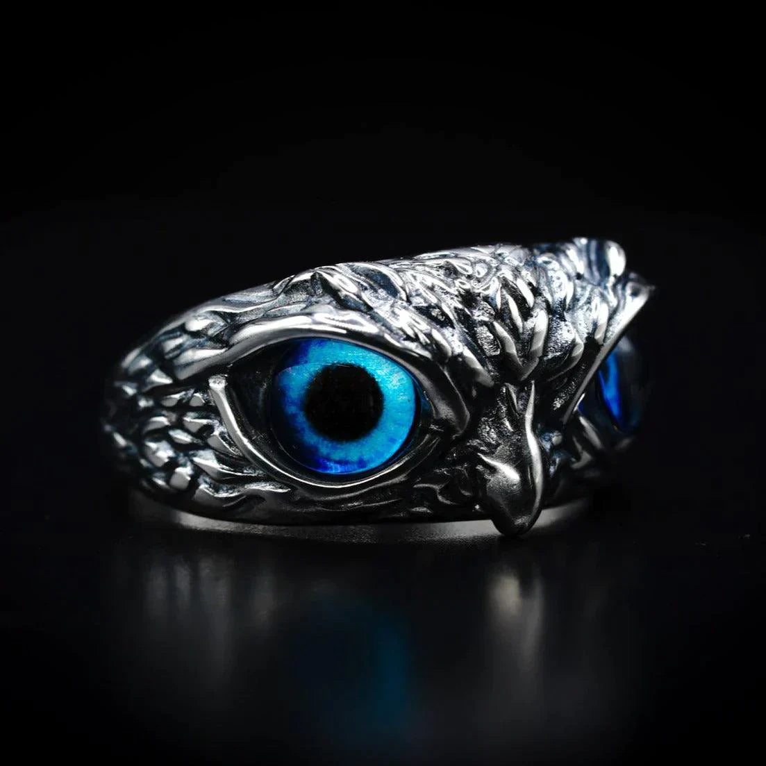 Eulenring aus Silber mit blauen Augen, Schmuck für Herren, einzigartiges Design, Geschenkidee.