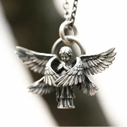 Silberner Engelsanhänger mit Flügeln, Schmuck, Kette, religiöses Symbol, Geschenkidee.