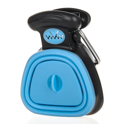 Schwarzer und blauer faltbarer Silikon-Hundekotbeutelhalter mit Clip für unterwegs.