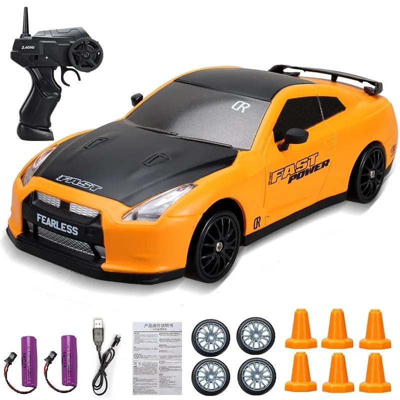 Ferngesteuertes Auto, orange-schwarz, mit Fernbedienung, Zubehör, Spielzeug, Kinder, Geschenk.