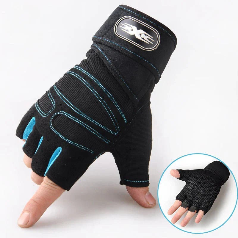 Schwarzer Fitness-Handschuh, fingerlos, mit blauen Nähten, ideal für Krafttraining.